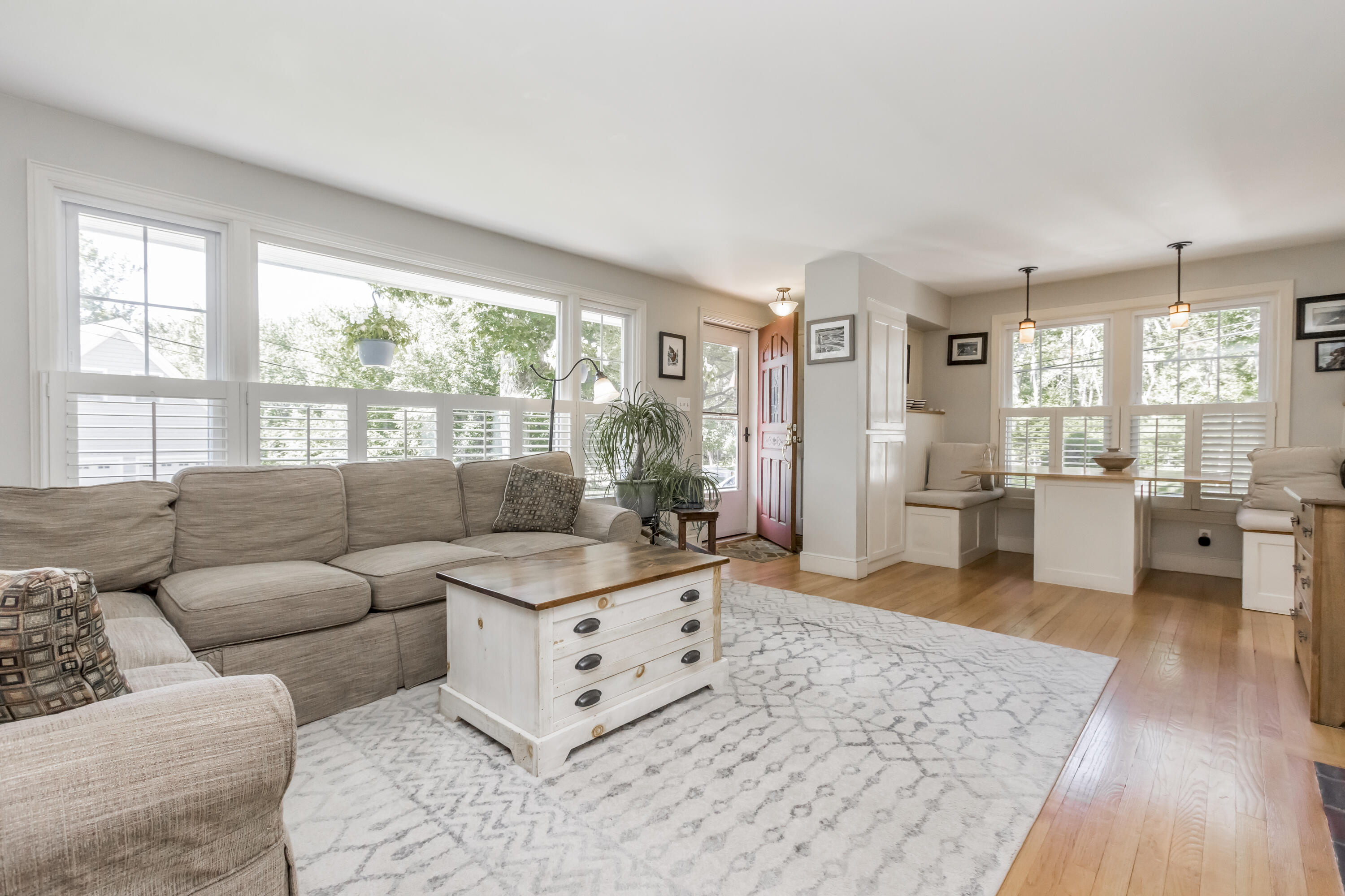 6 Lawson Road Cape Elizabeth, ME 04107 - Photo 14 of 86 20240823KS-72015