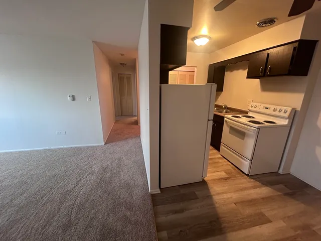 $1,350 | 7300 West North Avenue, Unit 5C, Elmwood Park, IL 60707