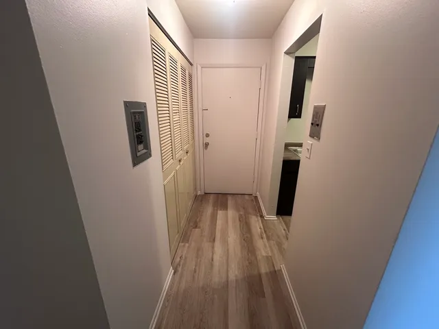 $1,350 | 7300 West North Avenue, Unit 5C, Elmwood Park, IL 60707