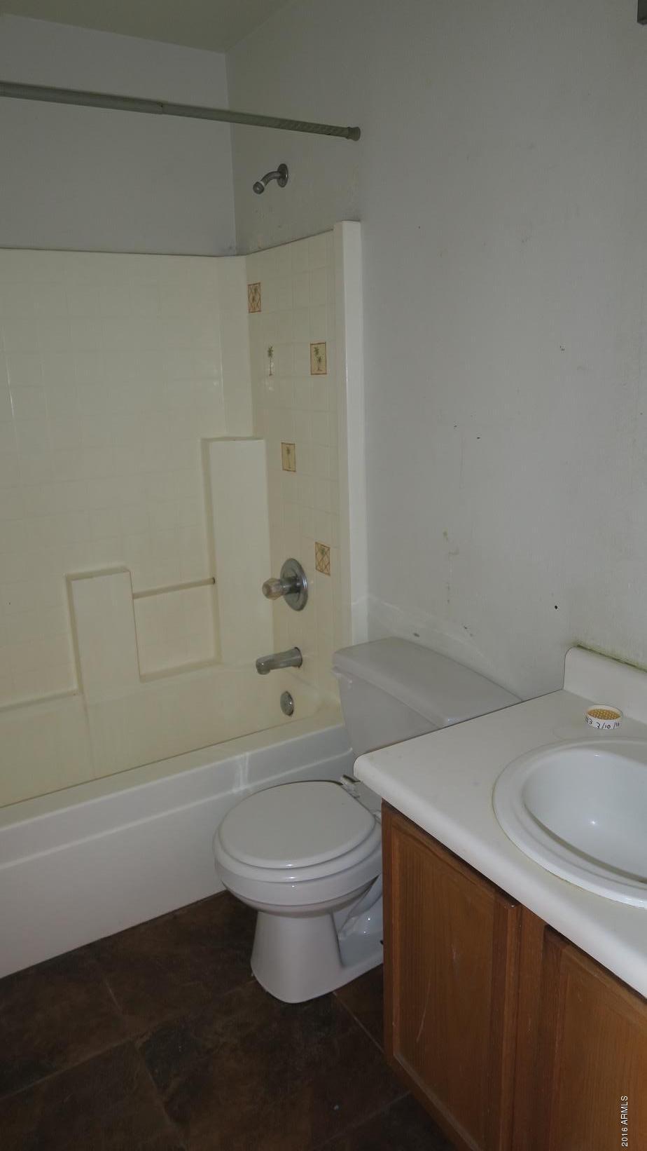 11622 West Charter Oak Road El Mirage, AZ 85335 - Photo 13 of 17 Bathroom 2
