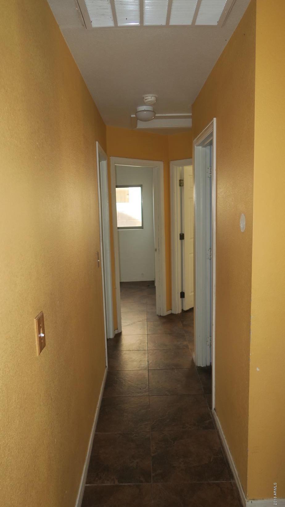 11622 West Charter Oak Road El Mirage, AZ 85335 - Photo 8 of 17 Hallway