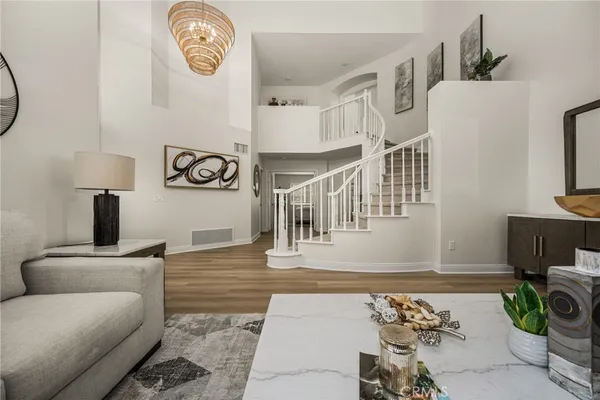 $1,634,888 | 21091 Kensington Lane, Lake Forest, CA 92630
