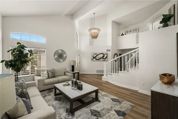 $1,634,888 | 21091 Kensington Lane, Lake Forest, CA 92630