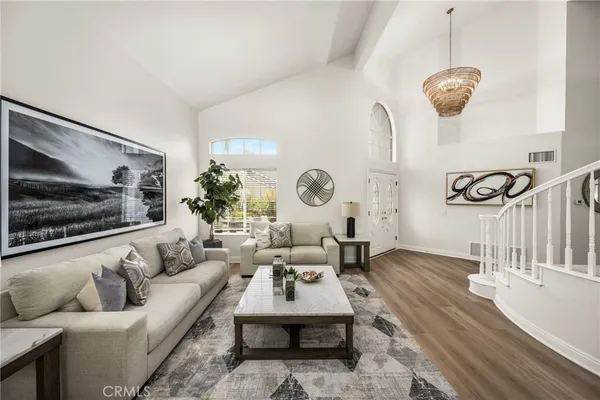 $1,634,888 | 21091 Kensington Lane, Lake Forest, CA 92630