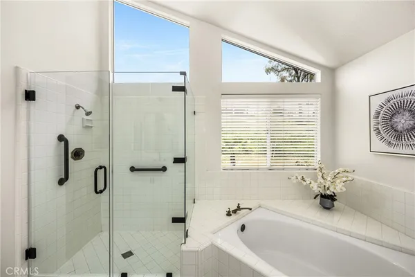 $1,634,888 | 21091 Kensington Lane, Lake Forest, CA 92630