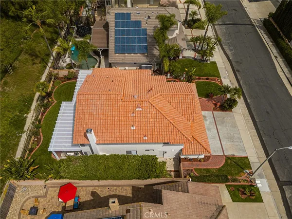 $1,634,888 | 21091 Kensington Lane, Lake Forest, CA 92630