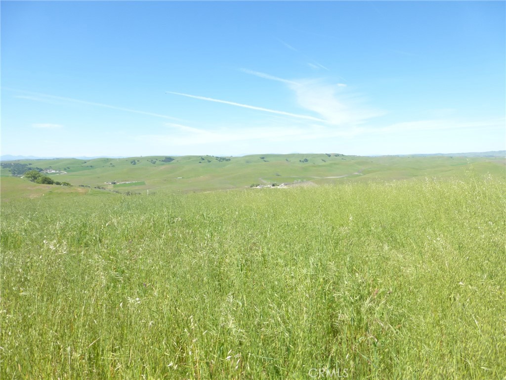 0 Douglas Road San Miguel, CA 93451 - Photo 17 of 44 a view of an ocean