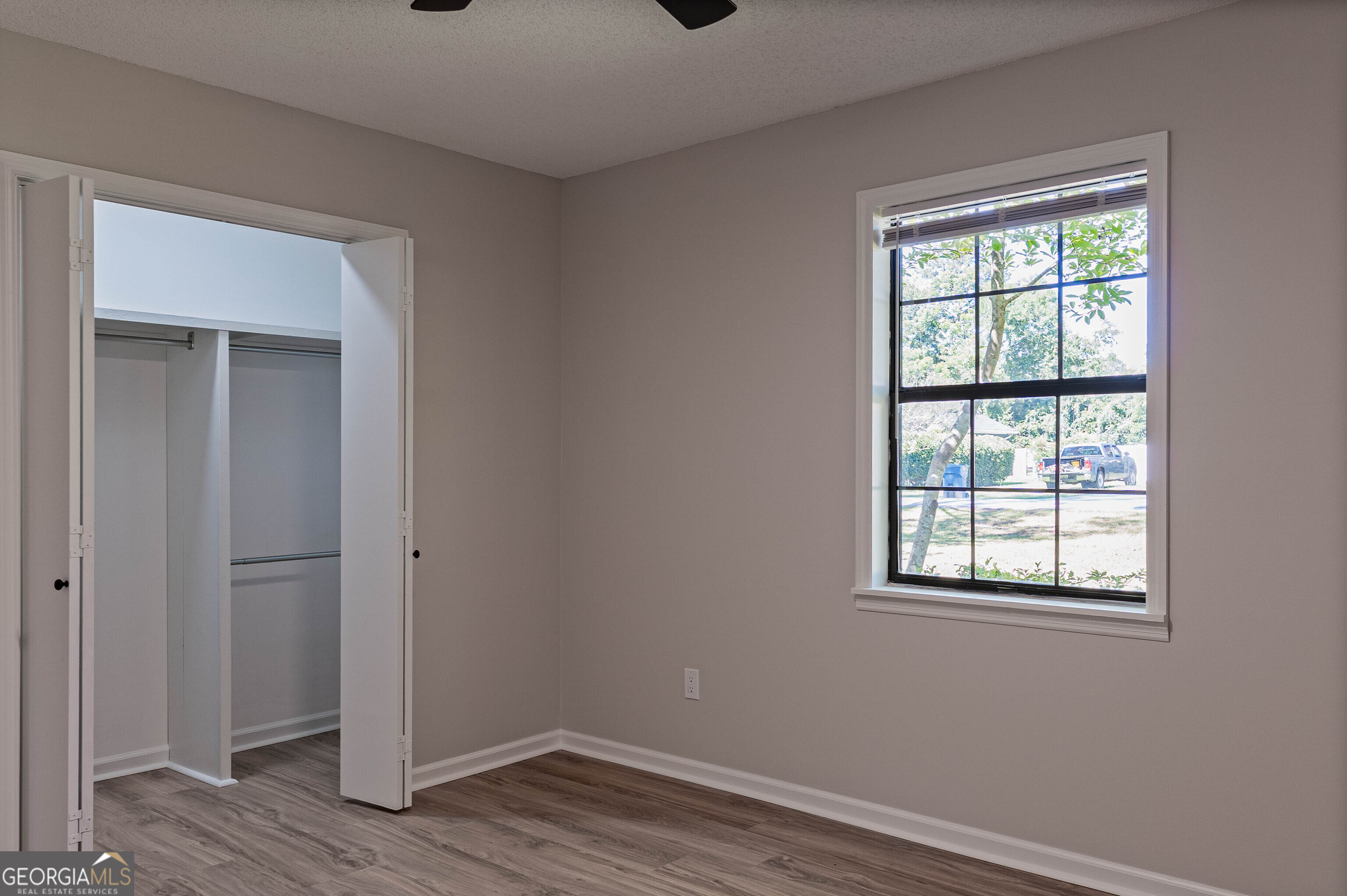 1010 Cherrywood Road Waycross, GA 31503 - Photo 18 of 27