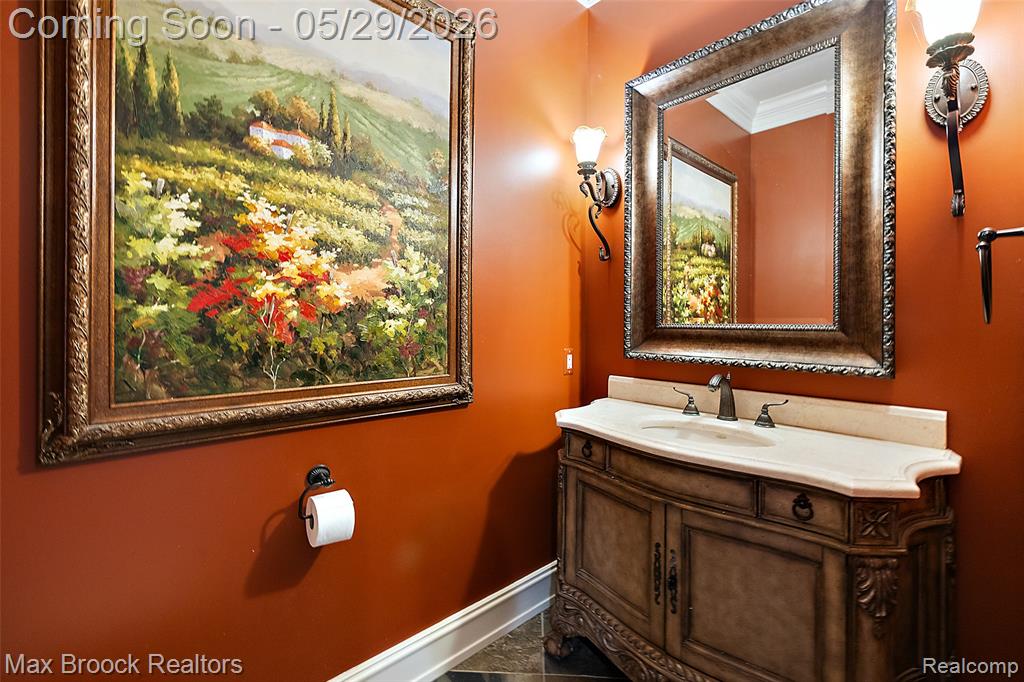 9716 Hadley Road Clarkston, MI 48348 - Photo 15 of 39