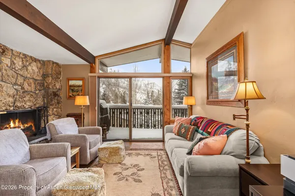 $1,150,000 | 150 Carriage Way, Unit 33, Snowmass Village, CO 81615
