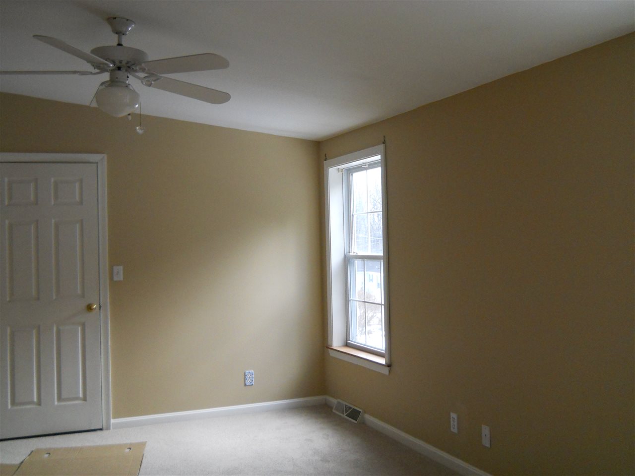 21 Charleston Ridge Hampstead, NH 03841 - Photo 8 of 14