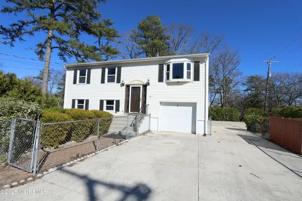 $2,900 | 900 Hunter Boulevard, Browns Mills, NJ 08015