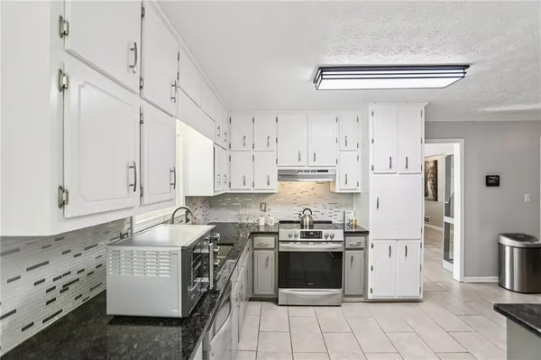$399,000 | 654 Conyers Road, McDonough, GA 30252