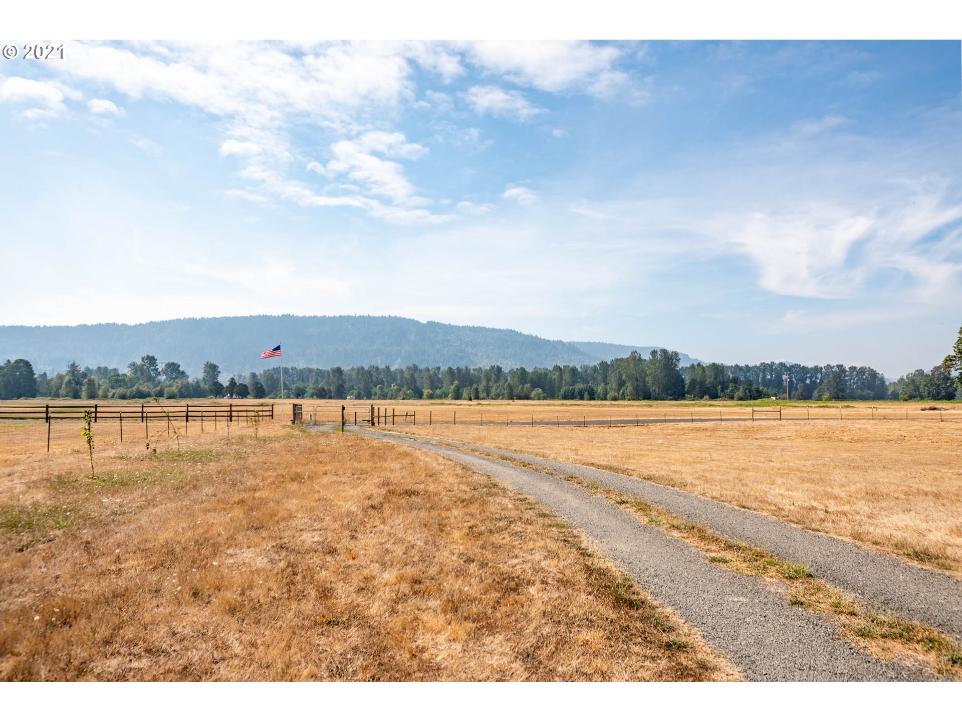 37931 M J Chase Road Springfield, OR 97478 - Photo 30 of 32 a view of an ocean and beach