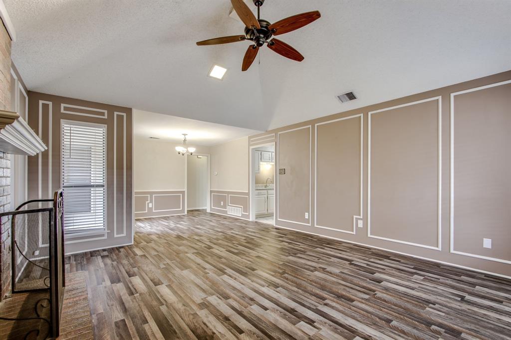 3712 Roussillon Drive Carrollton, TX 75007 - Photo 6 of 32