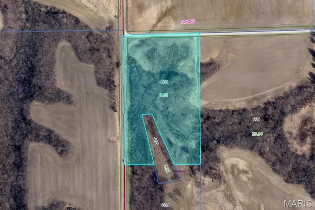 $115,000 | 14729 Adkins Road, Carlinville, IL 62626