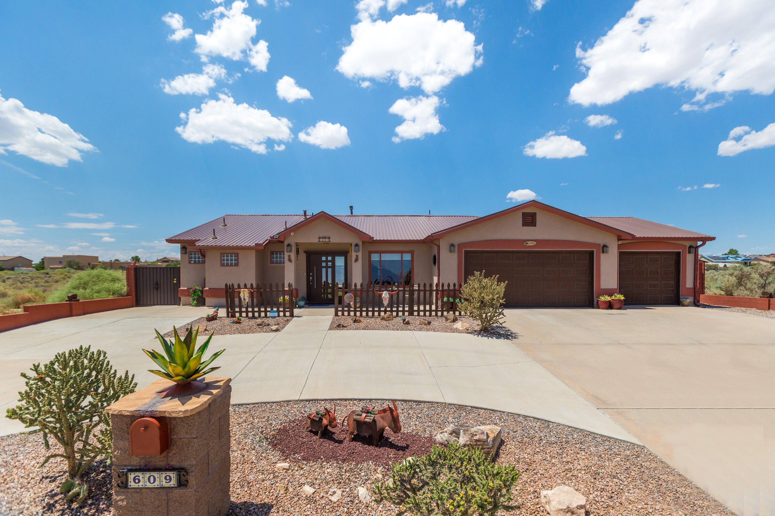 609 10th Street Northeast Rio Rancho, NM 87124 - Photo 1 of 1 Gallery Image 1