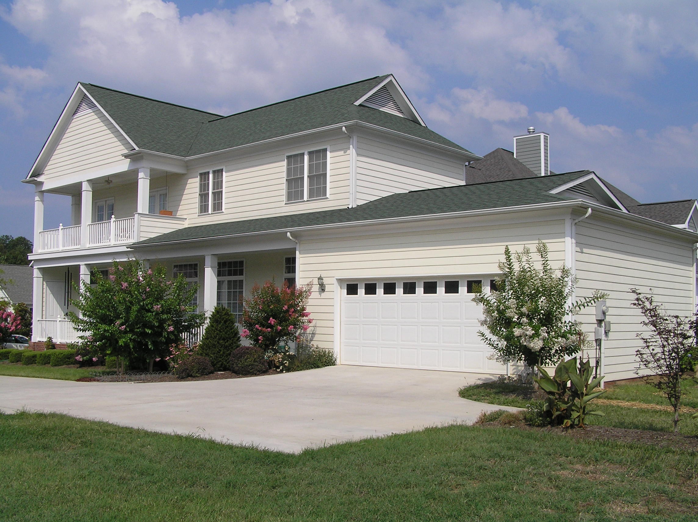 108 Graham Place Oak Ridge, TN 37830 - Photo 2 of 33 GrahamPlaceHouse 006