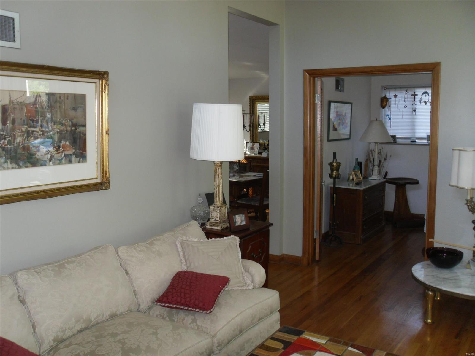 1045 Groby Road St. Louis, MO 63130 - Photo 13 of 41 Gallery Image 13