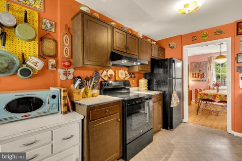 $530,000 | 5730 Thomas Edison Court, Alexandria, VA 22310