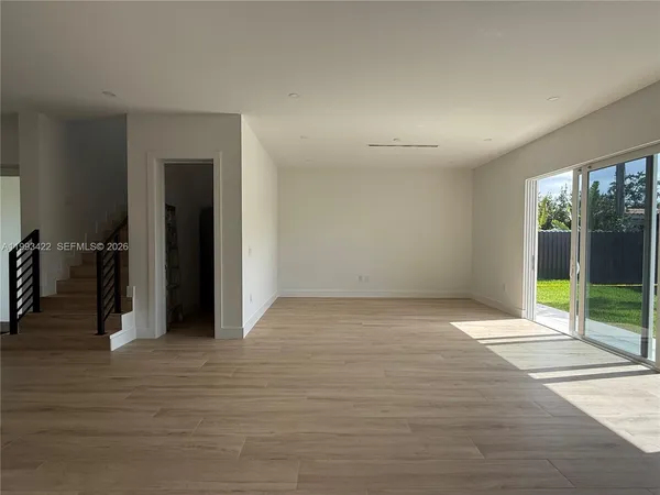 $16,000 | 1981 Southwest 33rd Avenue, Miami, FL 33145