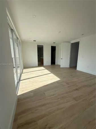 $16,000 | 1981 Southwest 33rd Avenue, Miami, FL 33145