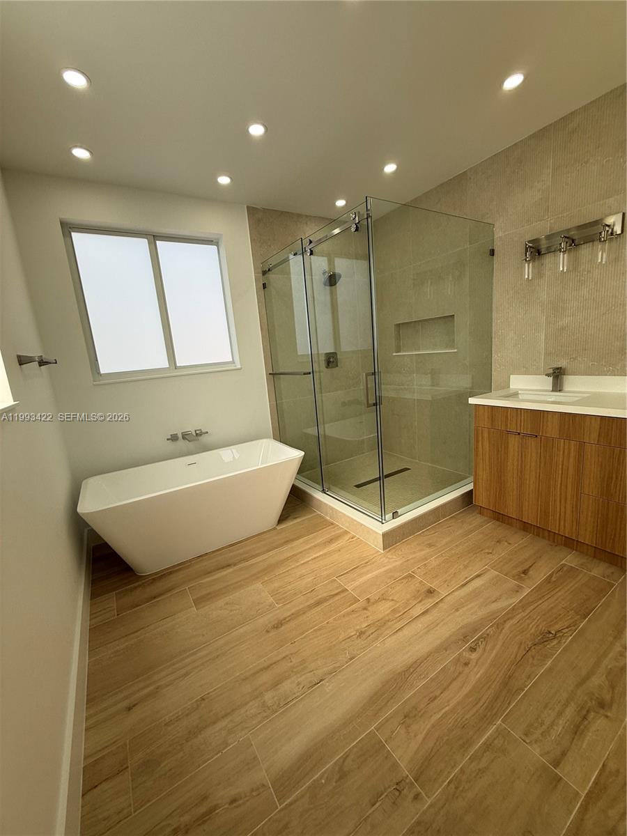 1981 Southwest 33rd Avenue Miami, FL 33145 - Photo 27 of 61