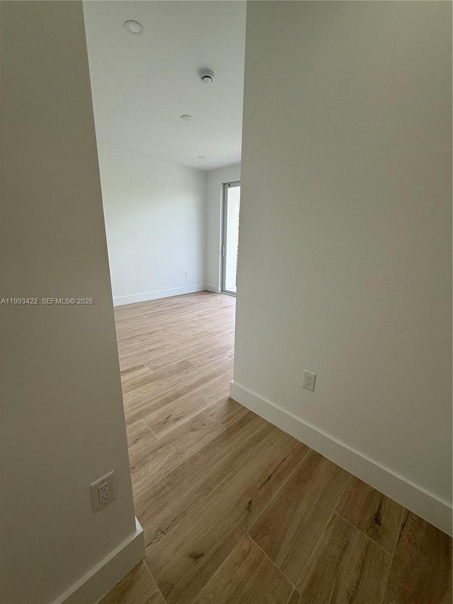 1981 Southwest 33rd Avenue Miami, FL 33145 - Photo 38 of 61