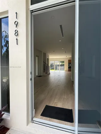 $16,000 | 1981 Southwest 33rd Avenue, Miami, FL 33145