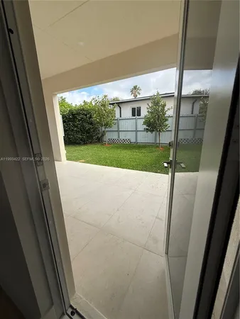 $16,000 | 1981 Southwest 33rd Avenue, Miami, FL 33145