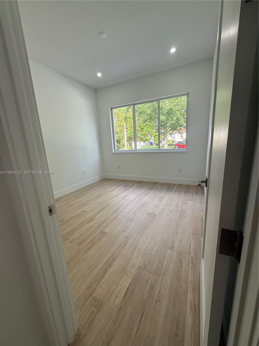 1981 Southwest 33rd Avenue Miami, FL 33145 - Photo 7 of 61