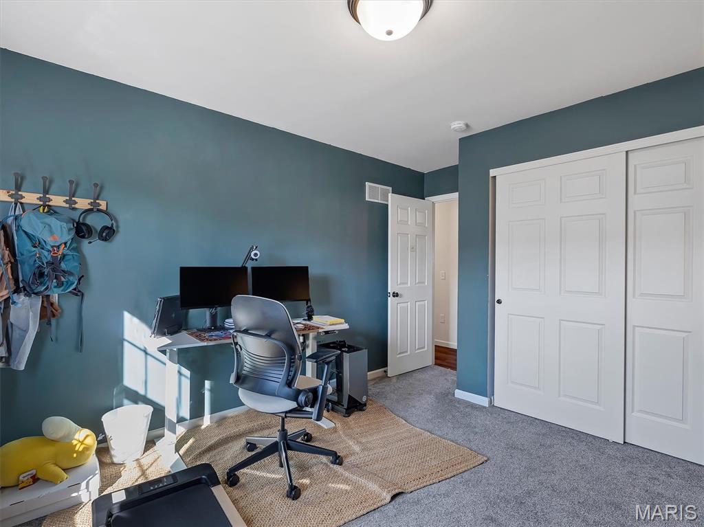 1833 Sunset Ridge Festus, MO 63028 - Photo 15 of 32