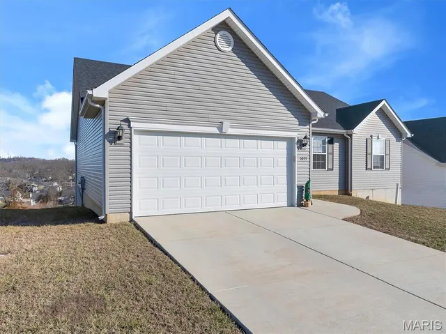 $380,000 | 1833 Sunset Ridge, Festus, MO 63028