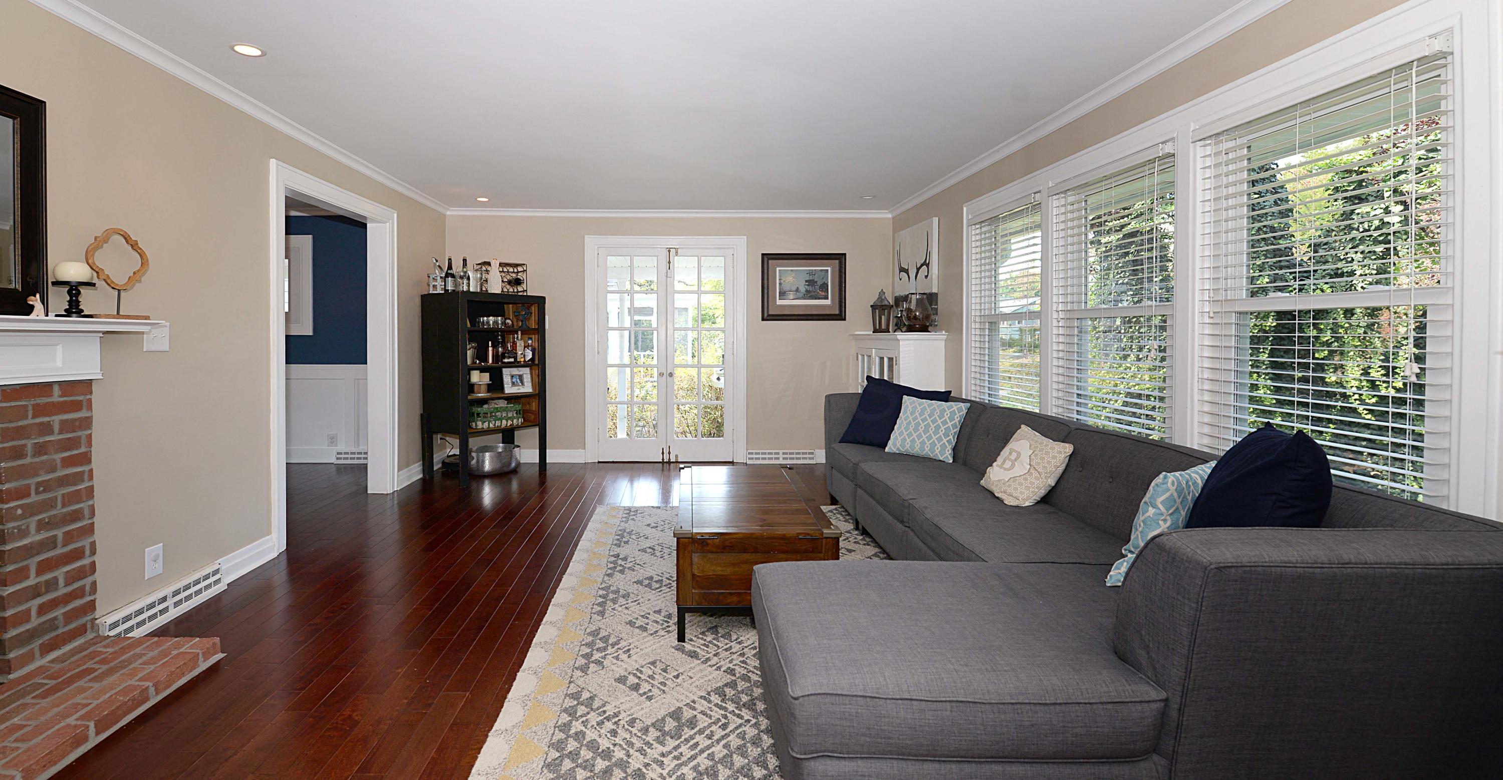 185 Brevoort Road Columbus, OH 43214 - Photo 17 of 49 Gallery Image 17