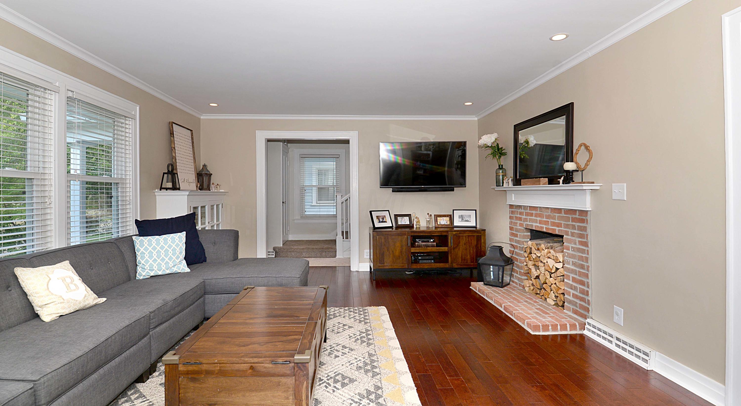 185 Brevoort Road Columbus, OH 43214 - Photo 24 of 49 Gallery Image 24