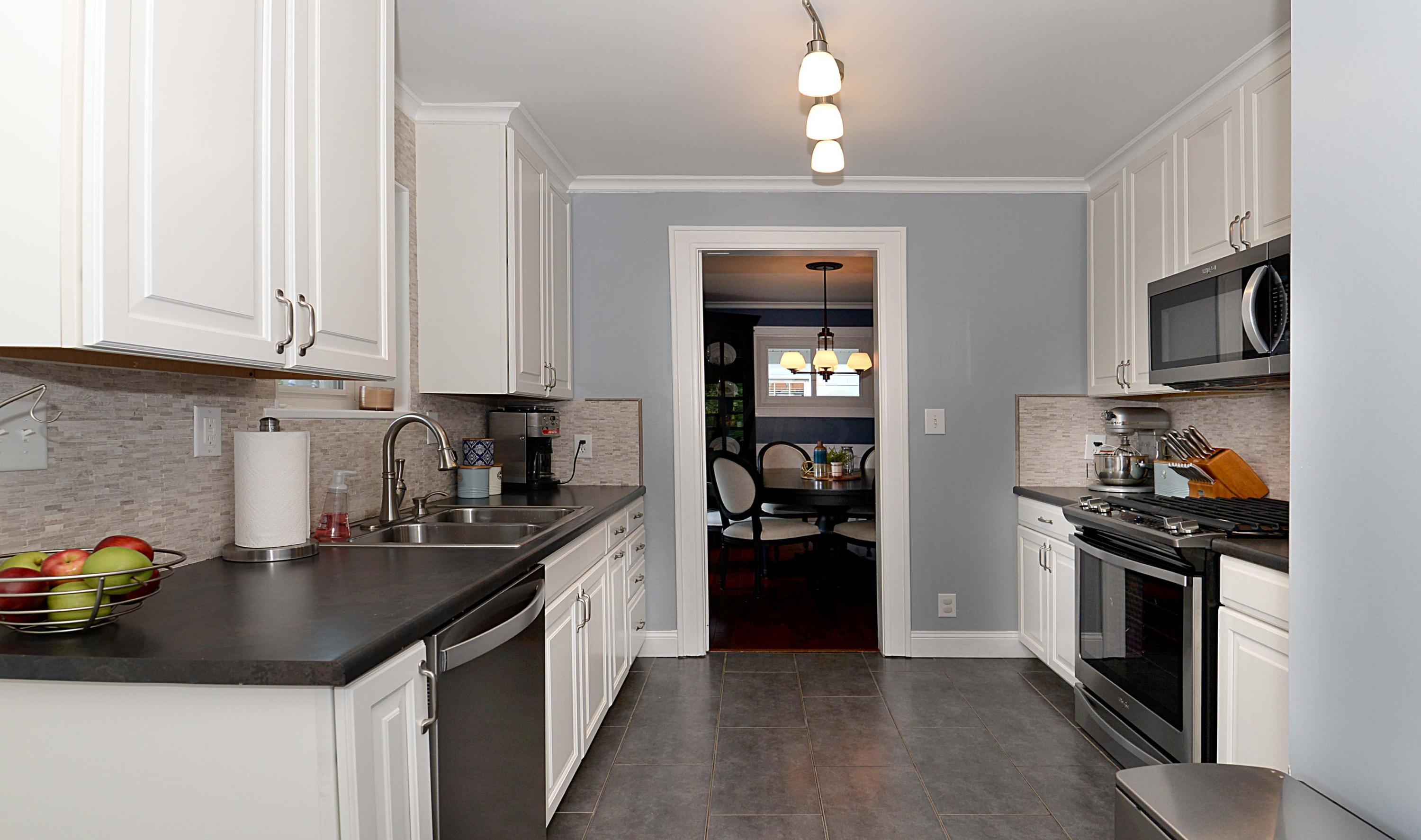 185 Brevoort Road Columbus, OH 43214 - Photo 34 of 49 Gallery Image 34