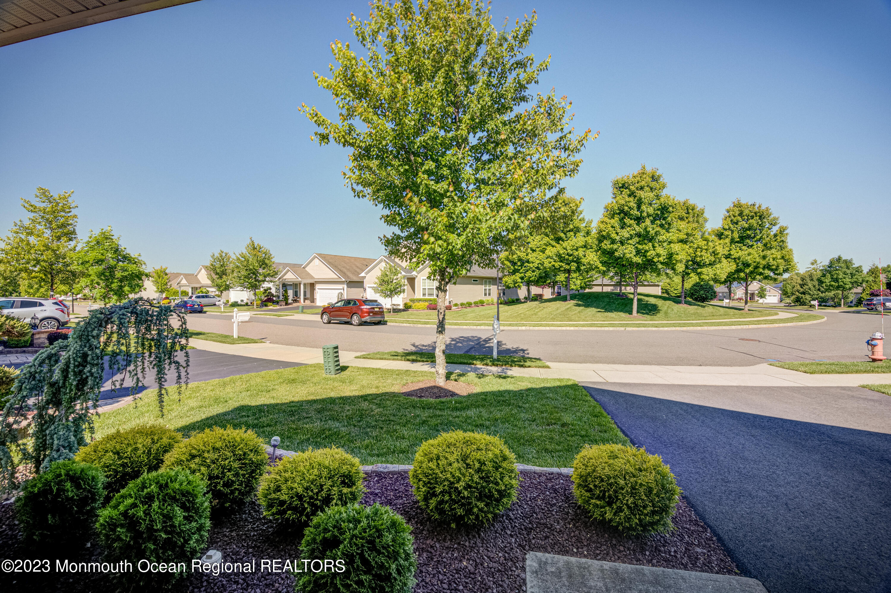 15_Comtois_Road005