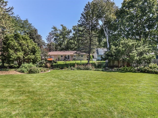 895 Ruth Drive Elgin, IL 60123 - Photo 19 of 20