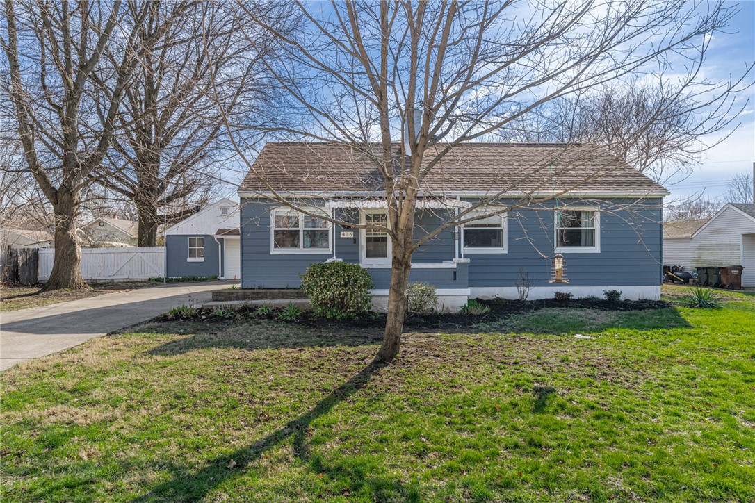436 Marjorie Avenue Riverside, OH 45404 - Photo 1 of 34 This charming home offers a welcoming facade with a classic roof and a neatly landscaped front???????????????????????? yard.