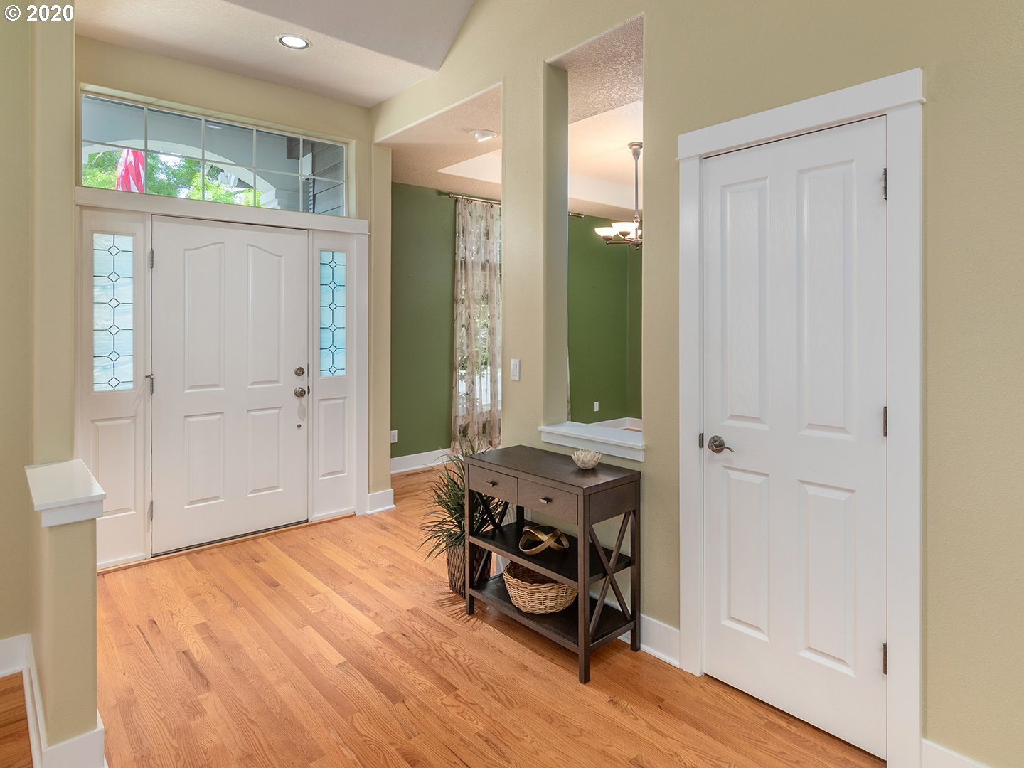 100 Southwest 167th Avenue Beaverton, OR 97006 - Photo 4 of 30