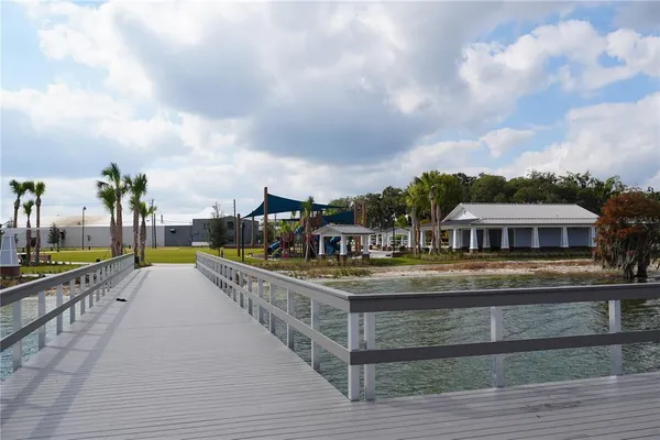 $359,999 | 107 Shaddock Drive, Auburndale, FL 33823