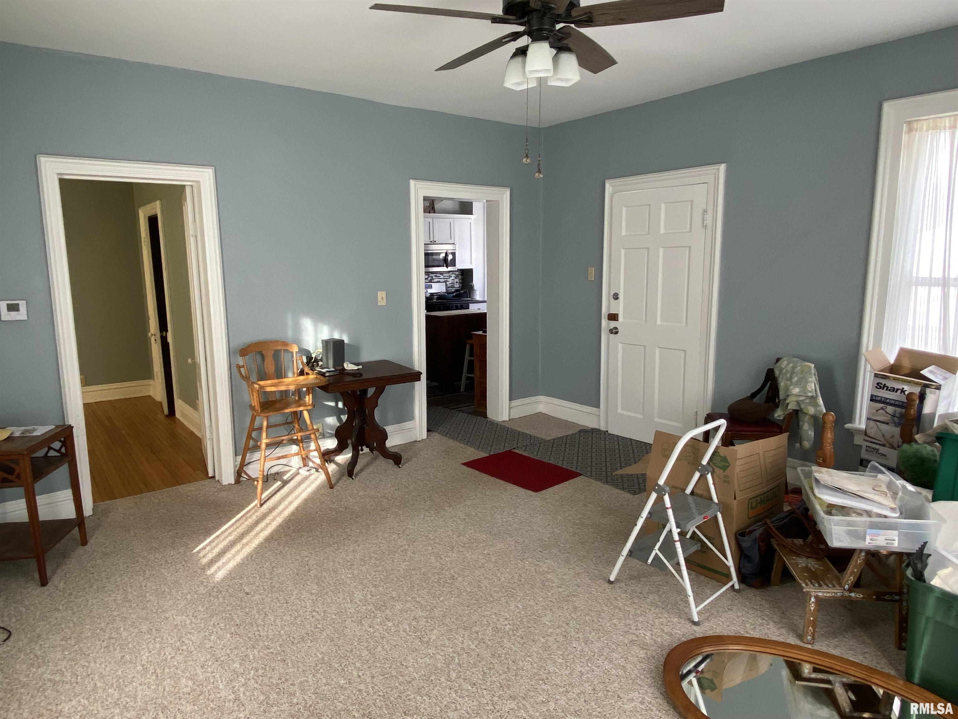 312 North 2nd Avenue Canton, IL 61520 - Photo 13 of 37