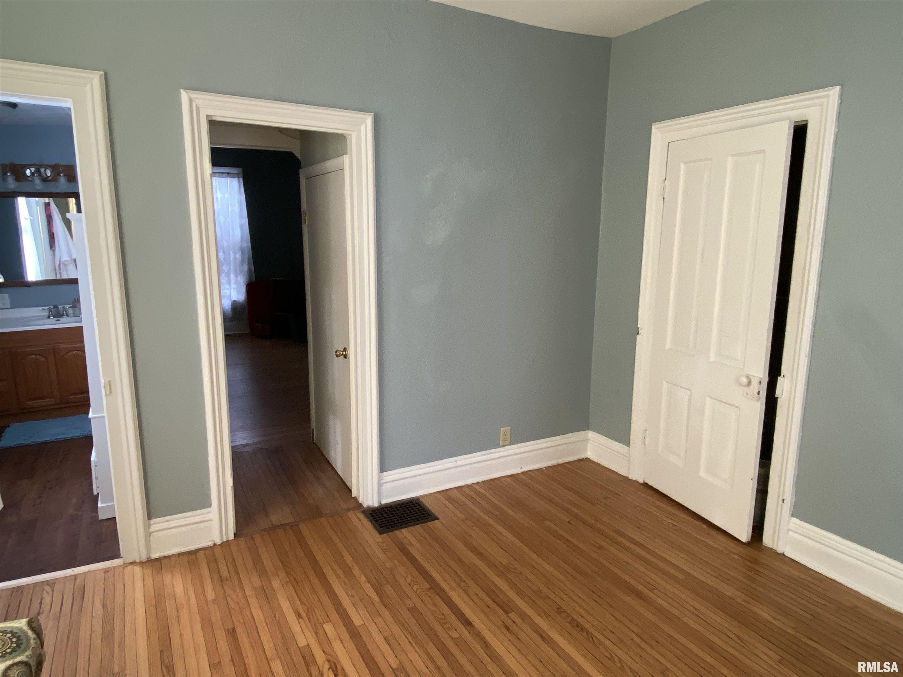 312 North 2nd Avenue Canton, IL 61520 - Photo 23 of 37