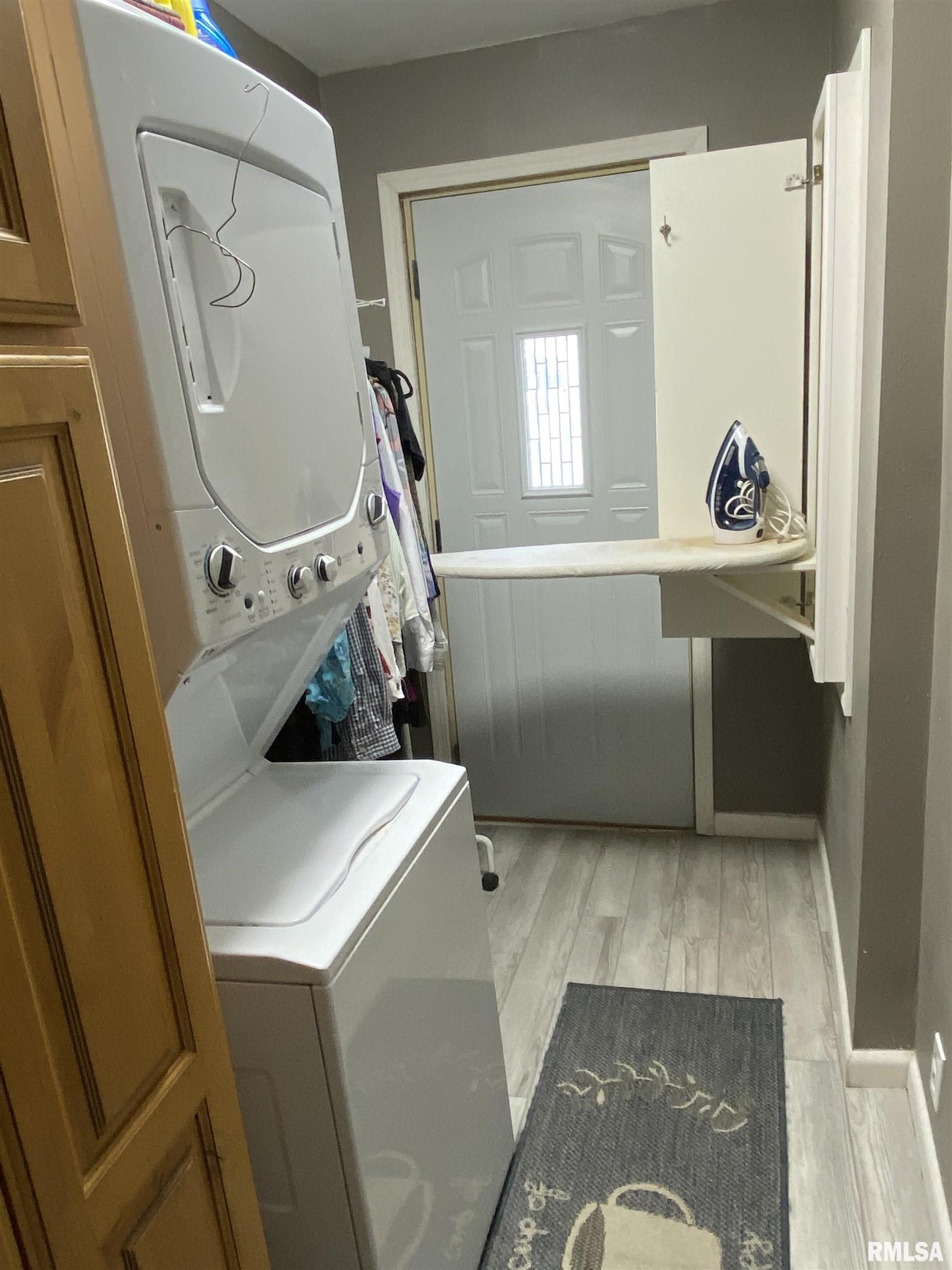 312 North 2nd Avenue Canton, IL 61520 - Photo 29 of 37