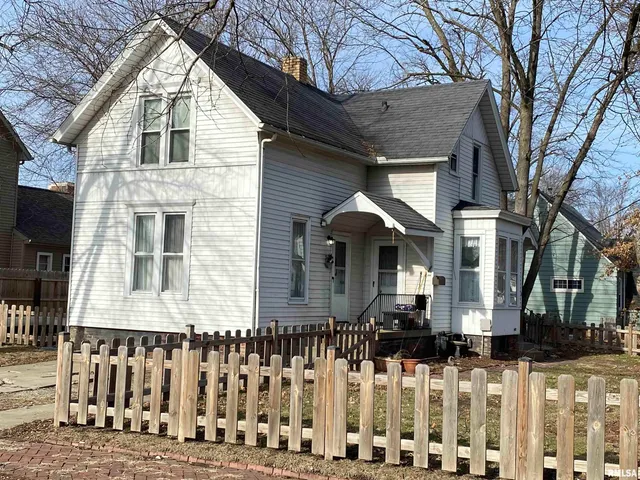 $135,000 | 312 North 2nd Avenue, Canton, IL 61520