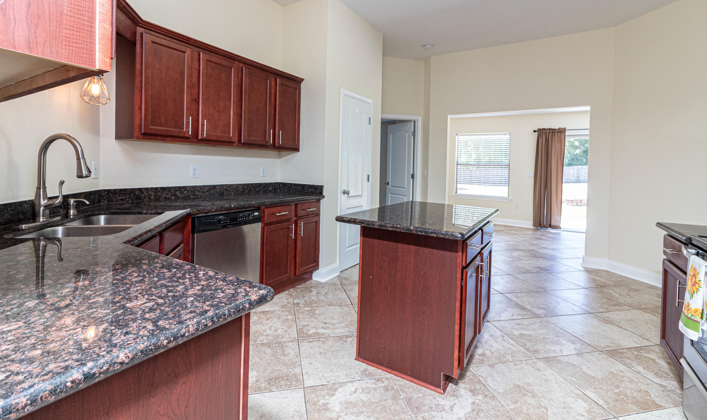 2631 Corner Creek Road Crestview, FL 32536 - Photo 14 of 54 Gallery Image 14