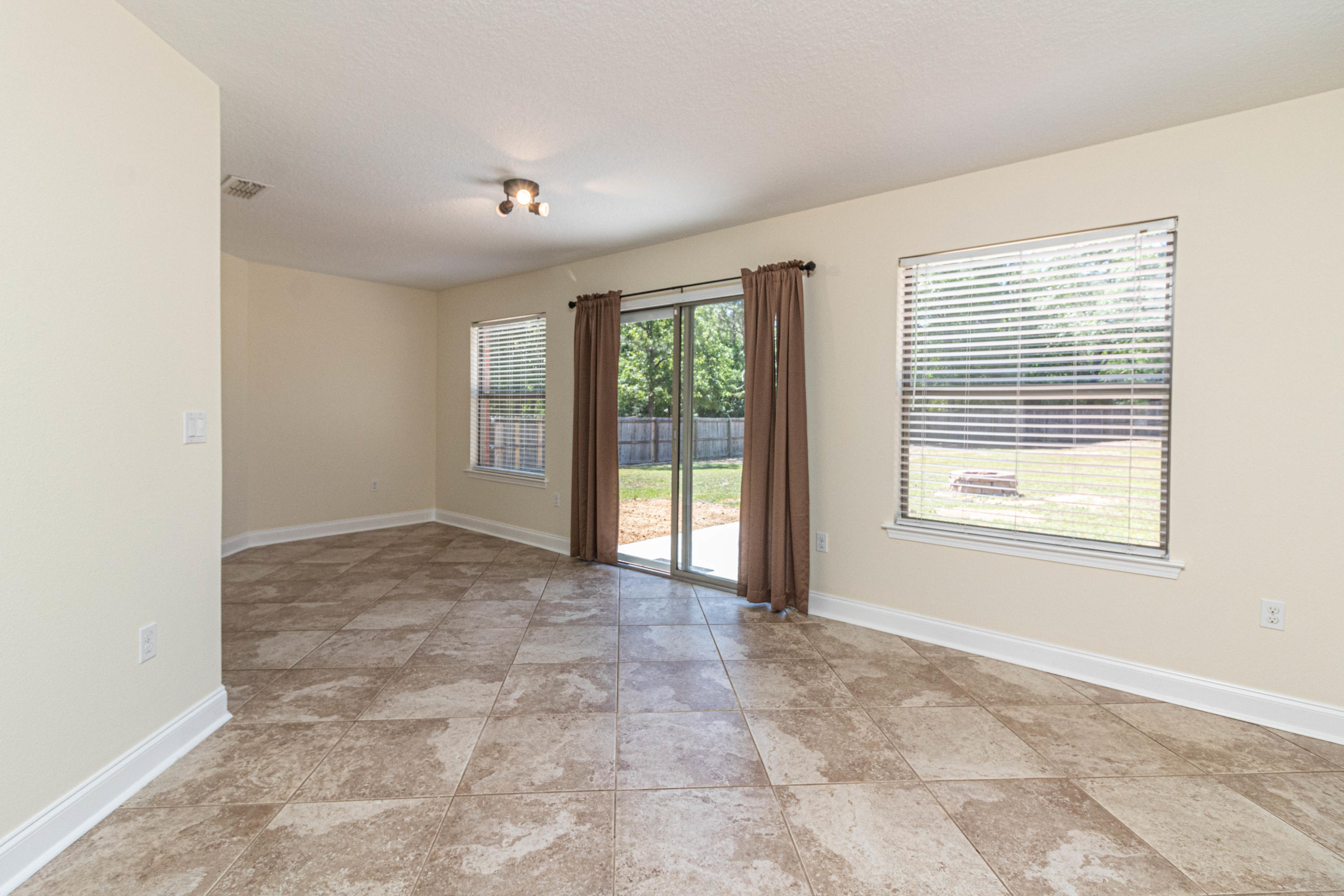 2631 Corner Creek Road Crestview, FL 32536 - Photo 16 of 54 Gallery Image 16