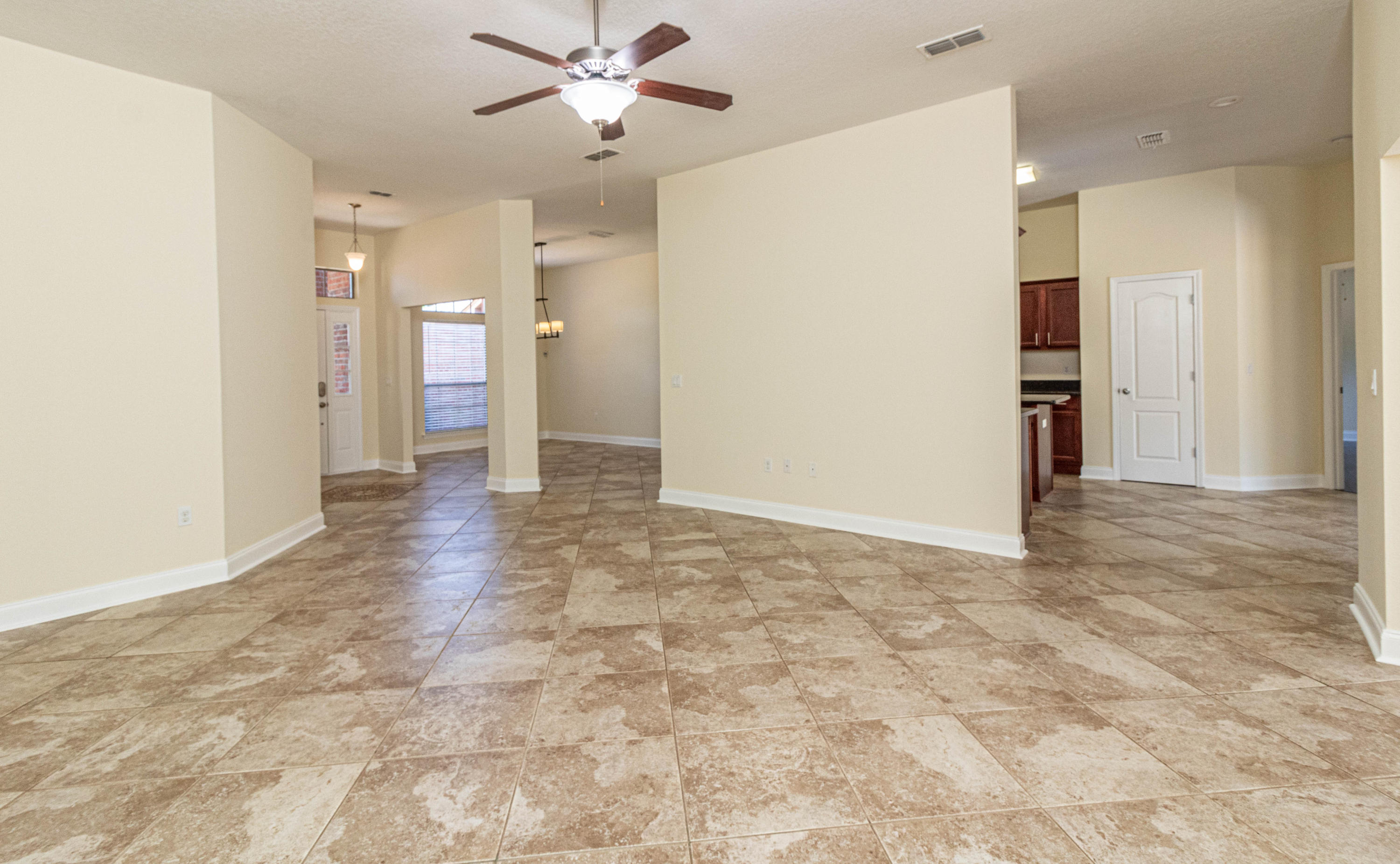 2631 Corner Creek Road Crestview, FL 32536 - Photo 8 of 54 Gallery Image 8