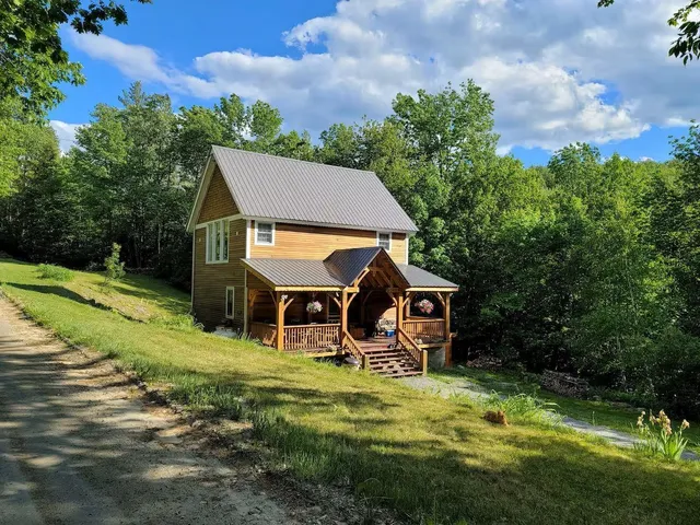 $575,000 | 256 Potter Road, Wardsboro, VT 05355