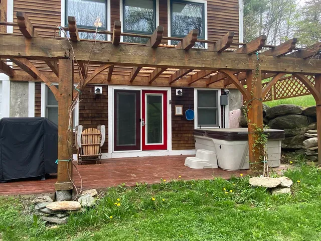 $575,000 | 256 Potter Road, Wardsboro, VT 05355